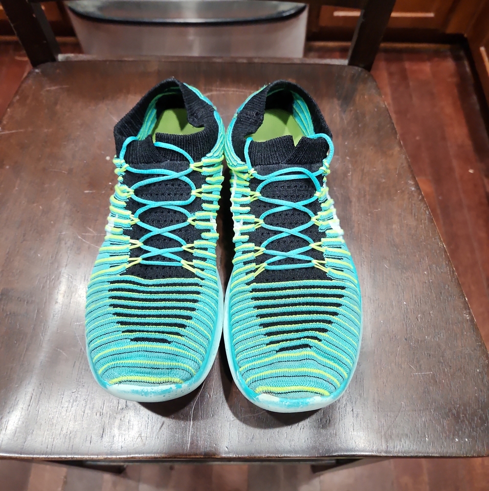 Nike Free RN Motion Flyknit shoes